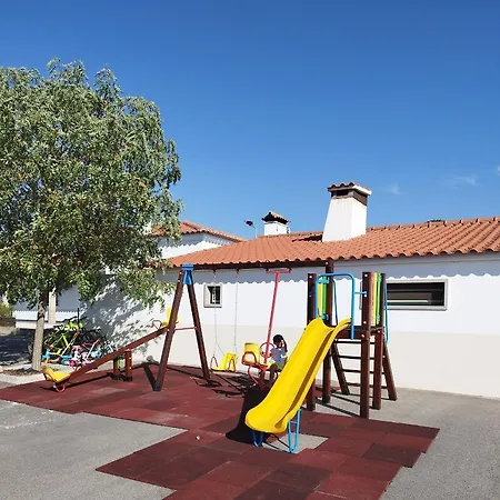 Villa Moradia Gemea 2 Em Herdade Santa Marta Zebreira