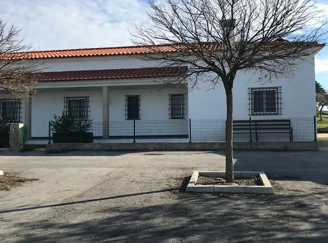 Moradia Gemea 2 Em Herdade Santa Marta Zebreira