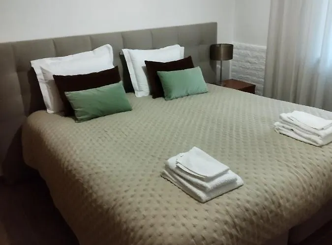 Villa Moradia Gemea 2 Em Herdade Santa Marta