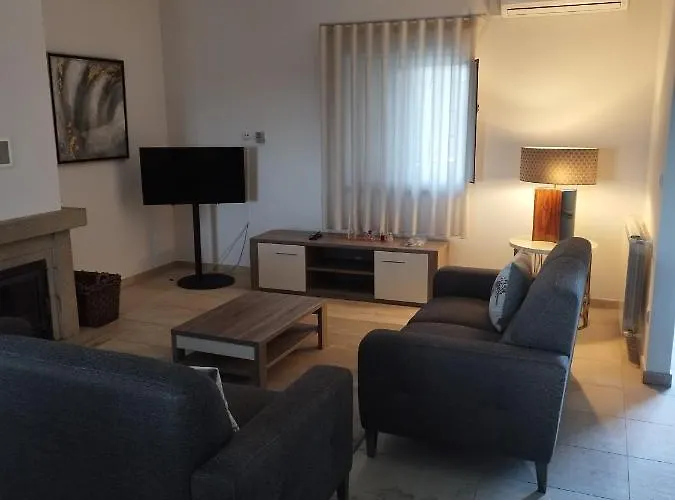 Moradia Gemea 2 Em Herdade Santa Marta *